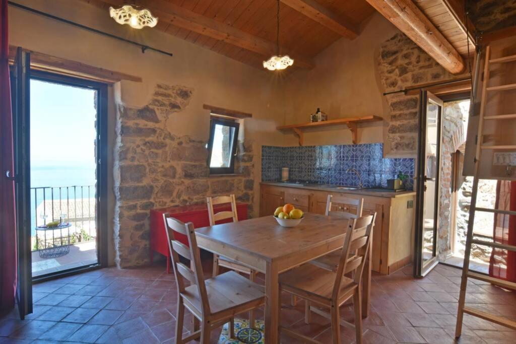 דירות סנט'אמברוג'יו Terrazza Ambrogio מראה חיצוני תמונה